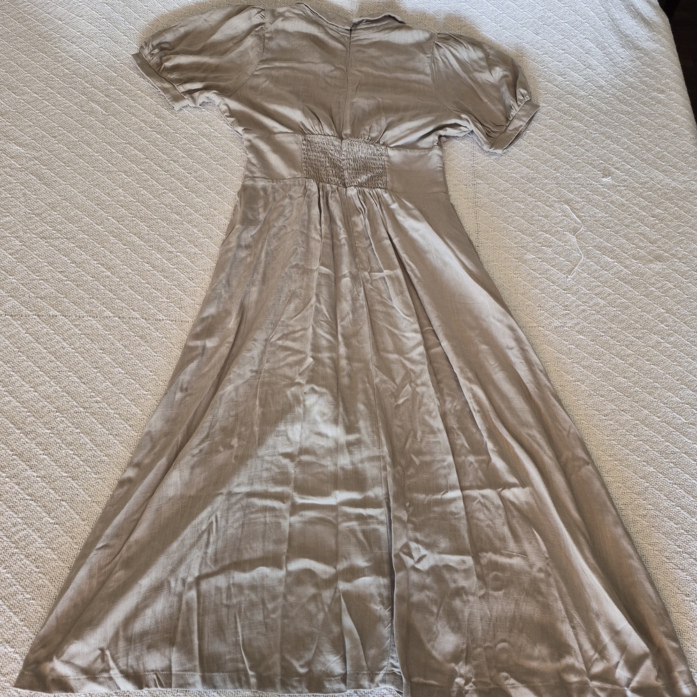 Fashion Nova Cream Button-Accent Midi Dress - Picture 5 of 5